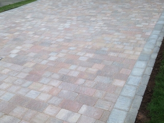 Paul Gibbons Landscapes Ltd - Driveway 17