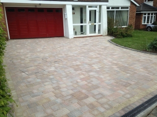 Paul Gibbons Landscapes Ltd - Driveway 19