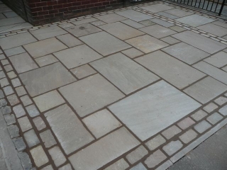 Paul Gibbons Landscapes Ltd - Driveway 15