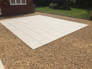 New patio by Paul Gibbons Landscapes Ltd