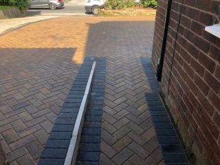 New Driveway by Paul Gibbons Landscapes Ltd