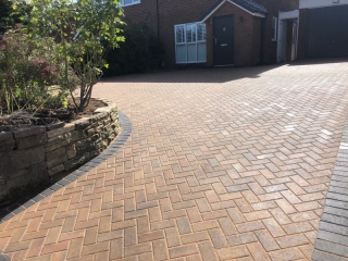 New Driveway by Paul Gibbons Landscapes Ltd