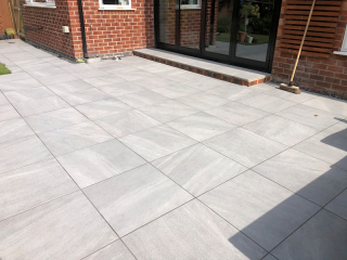 Porcelain patio by Paul Gibbons Landscapes Ltd