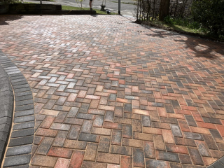 New Driveway by Paul Gibbons Landscapes Ltd